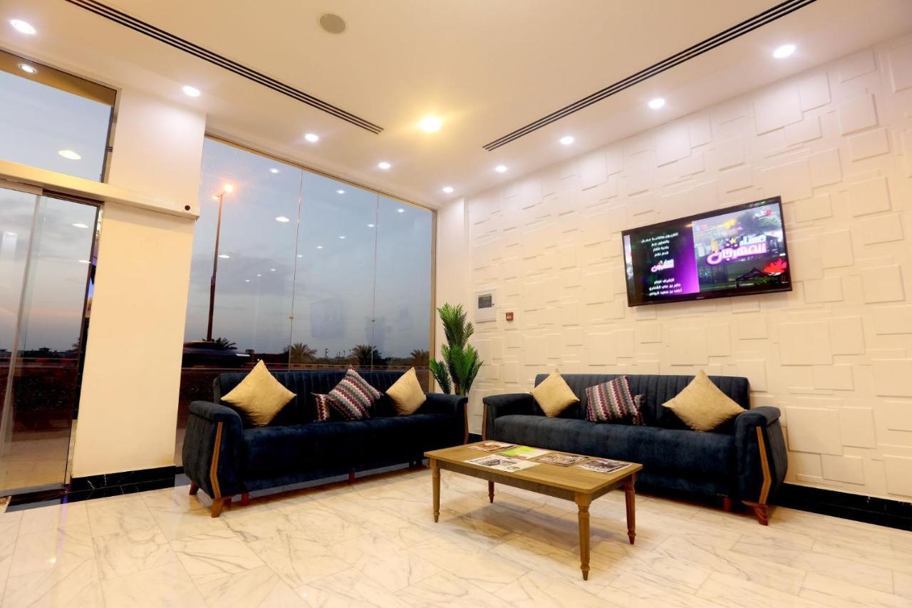 Golden Crown Alseeb Muscat Seeb